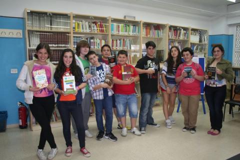 diadellibro02.jpg